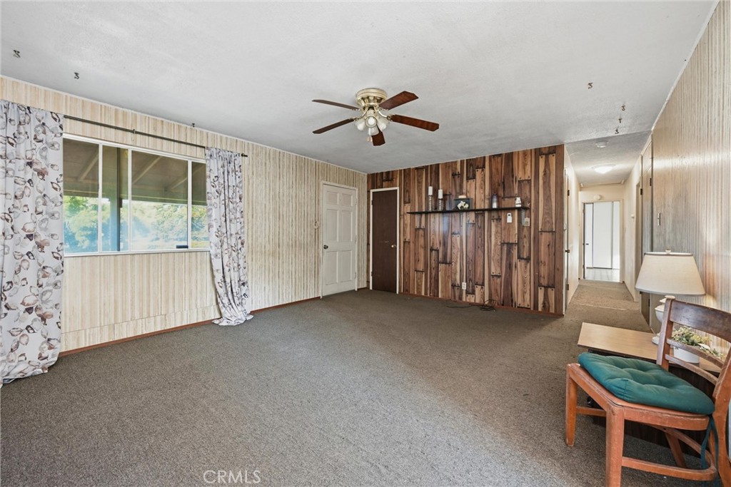 3944 Country Club Property Photo 6