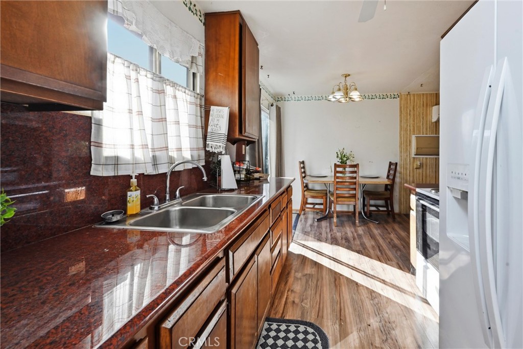 3944 Country Club Property Photo 13