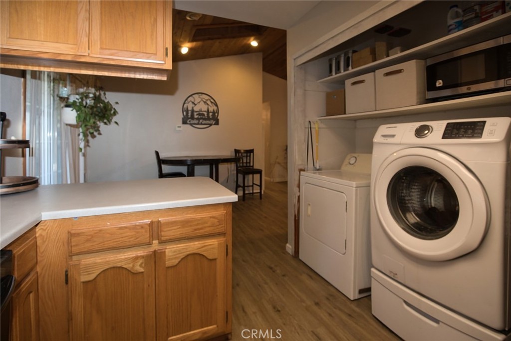9415 Gordon Springs Drive Property Photo 15