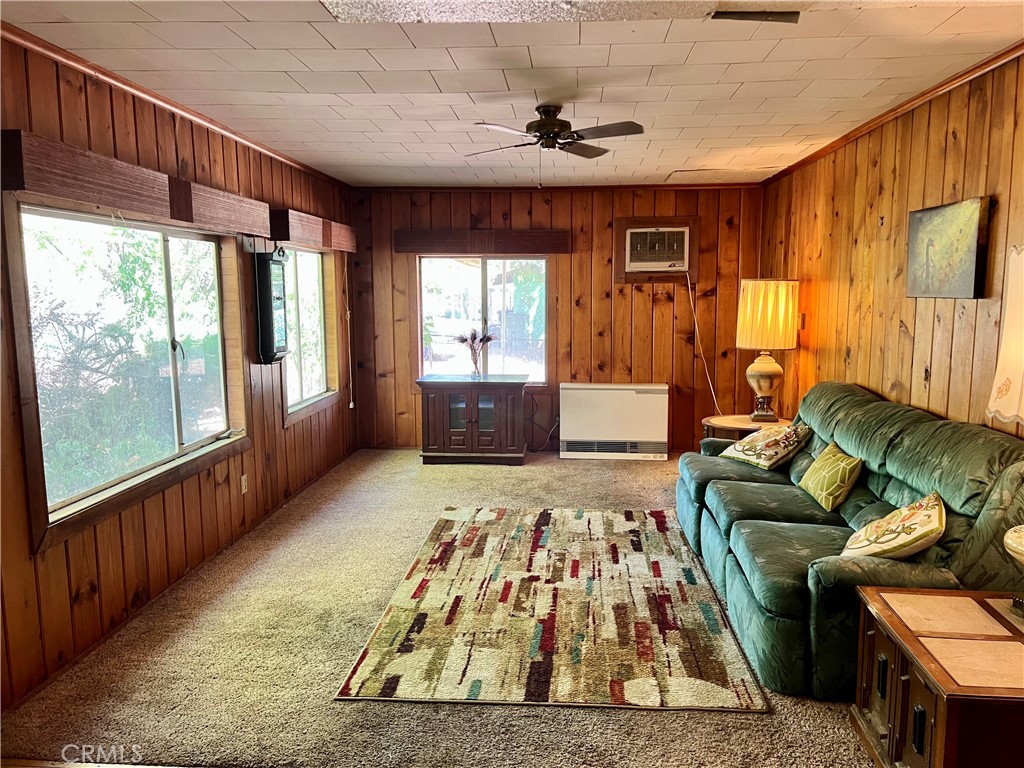 3602 Vista Property Photo 3