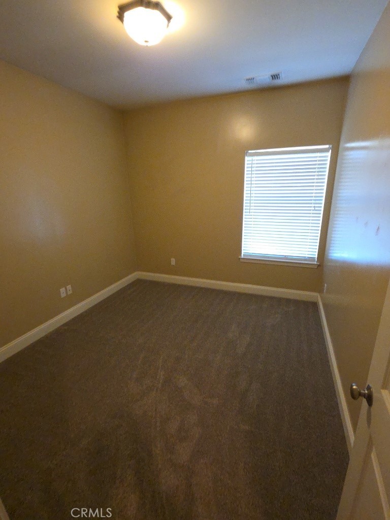 10401 Point Lakeview Road B Property Photo 5
