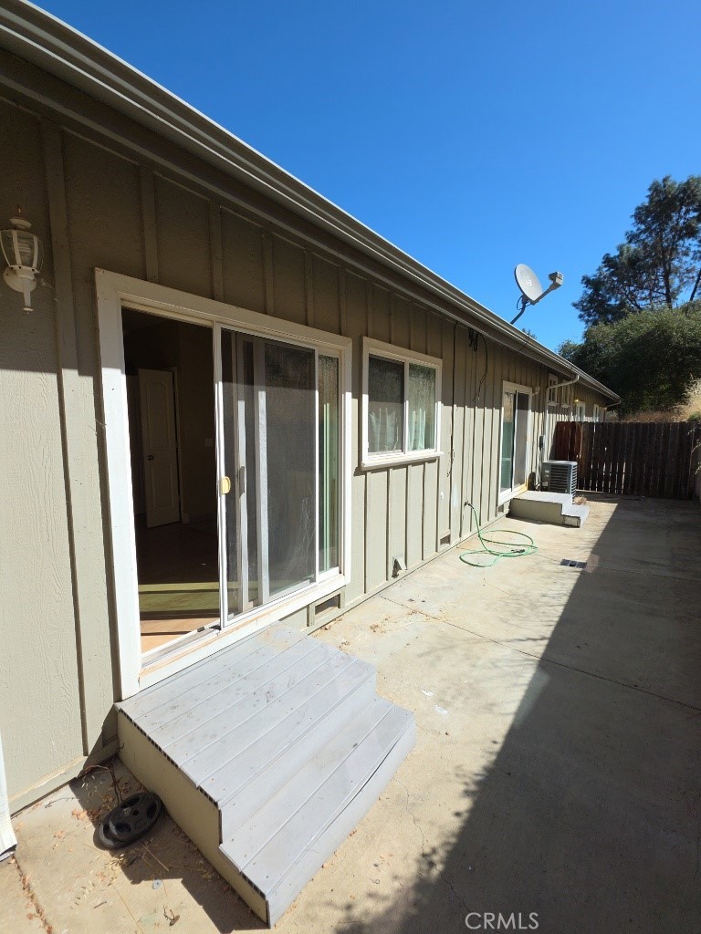 10401 Point Lakeview Road B Property Photo 10