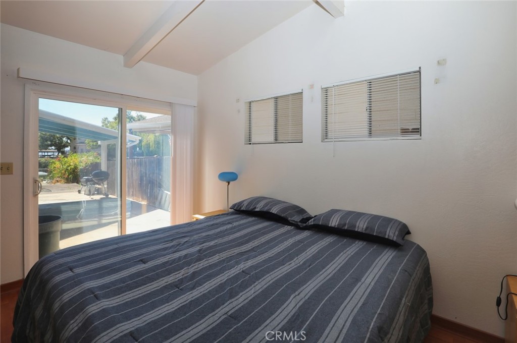12953 Lakeshore Property Photo 8