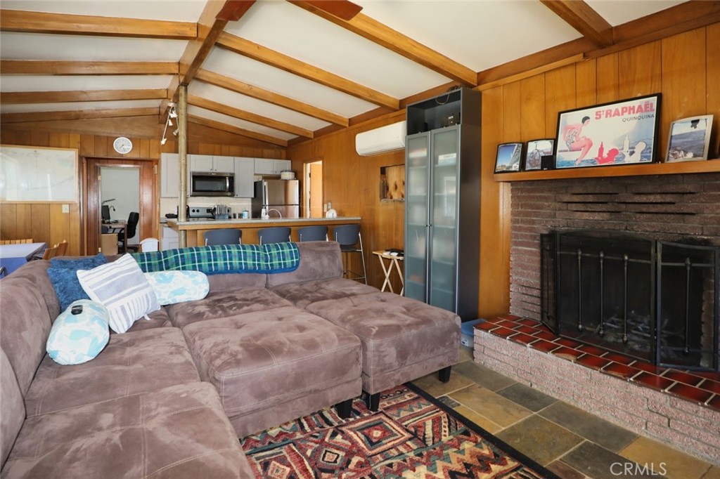 12953 Lakeshore Property Photo 19