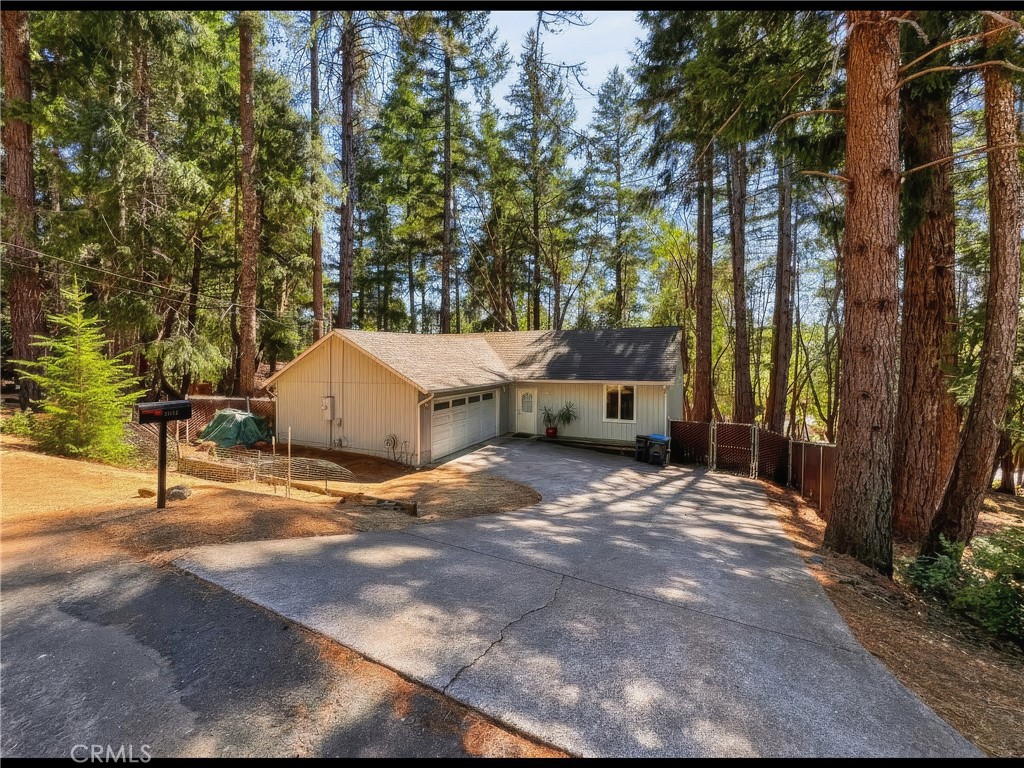 1290 Tuck Property Photo 1