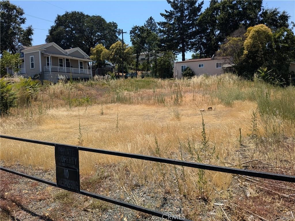 455 N Forbes Street Property Photo 7