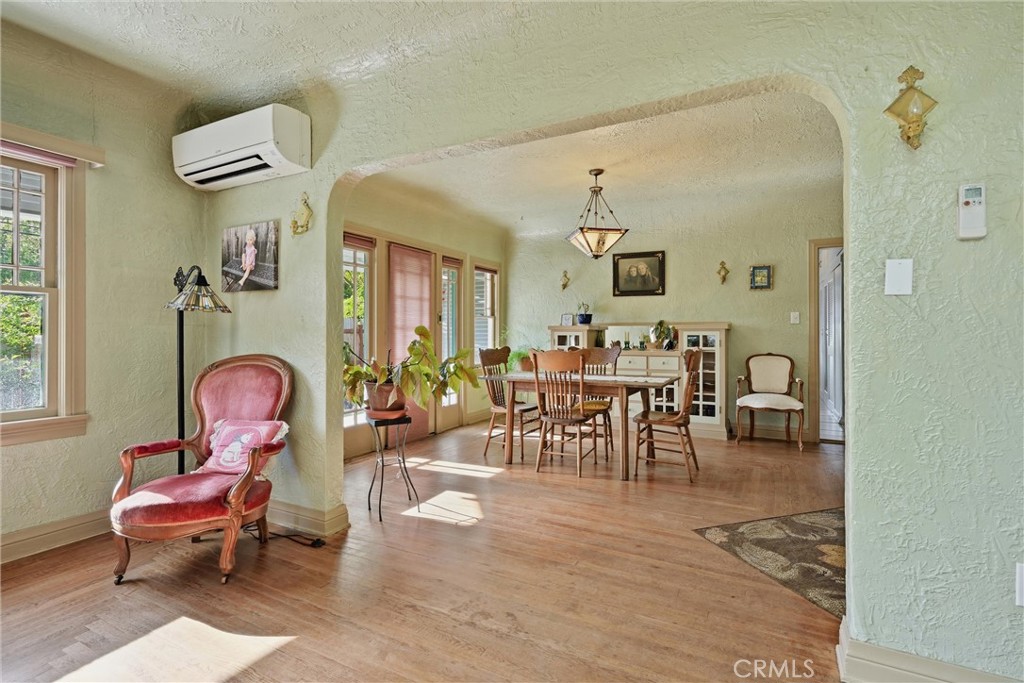 270 Clear Lake Avenue Property Photo 5