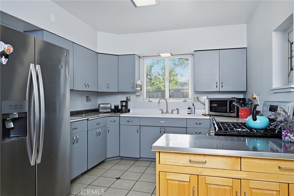 270 Clear Lake Avenue Property Photo 9