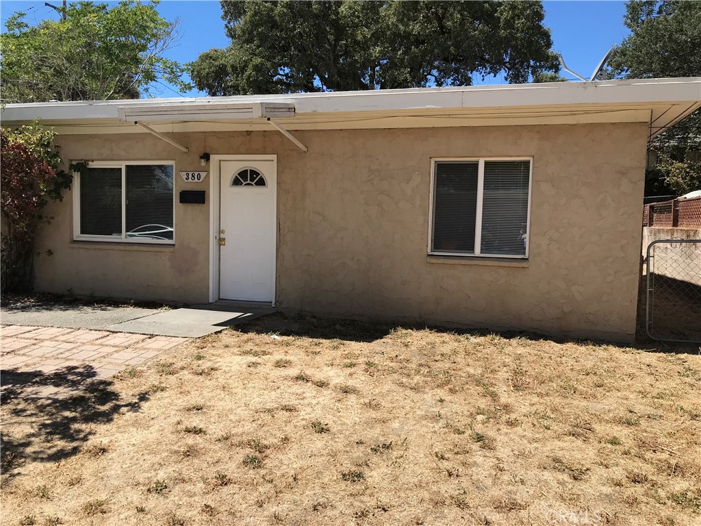 380 6th Property Photo 2