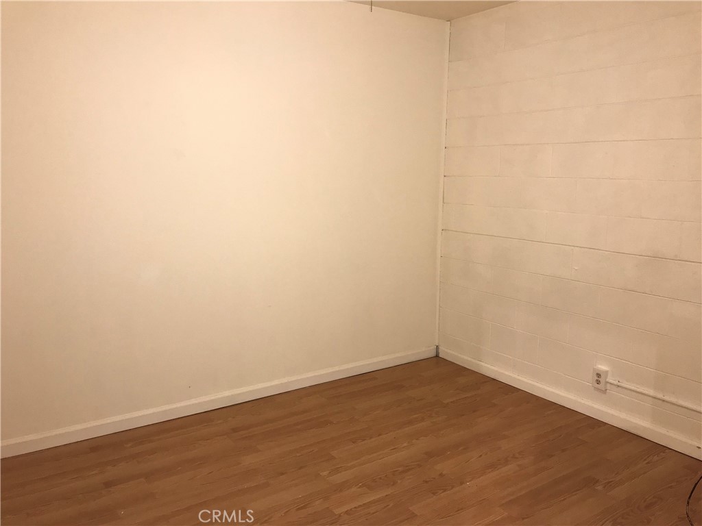 380 6th Property Photo 12