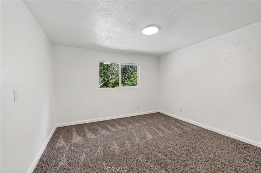 16901 Boice Property Photo 11