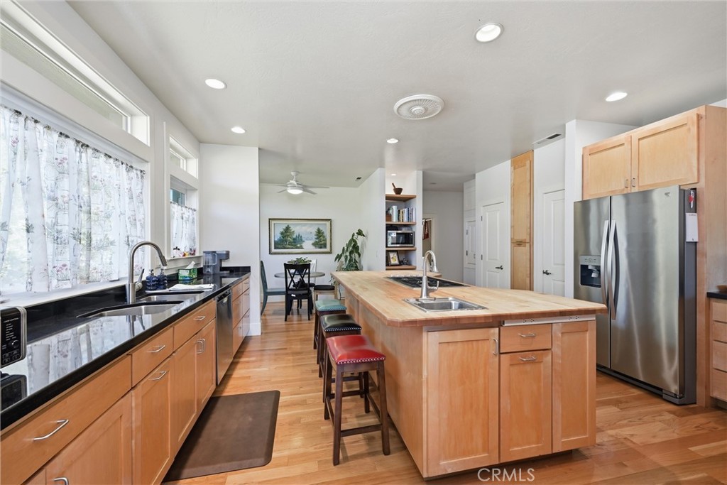 18317 N Shore Property Photo 16