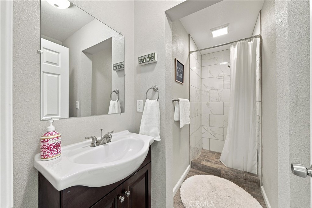 2890 Silverado Property Photo 18