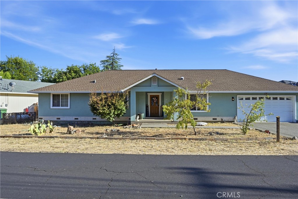 18159 Fishhook Court Property Photo 2