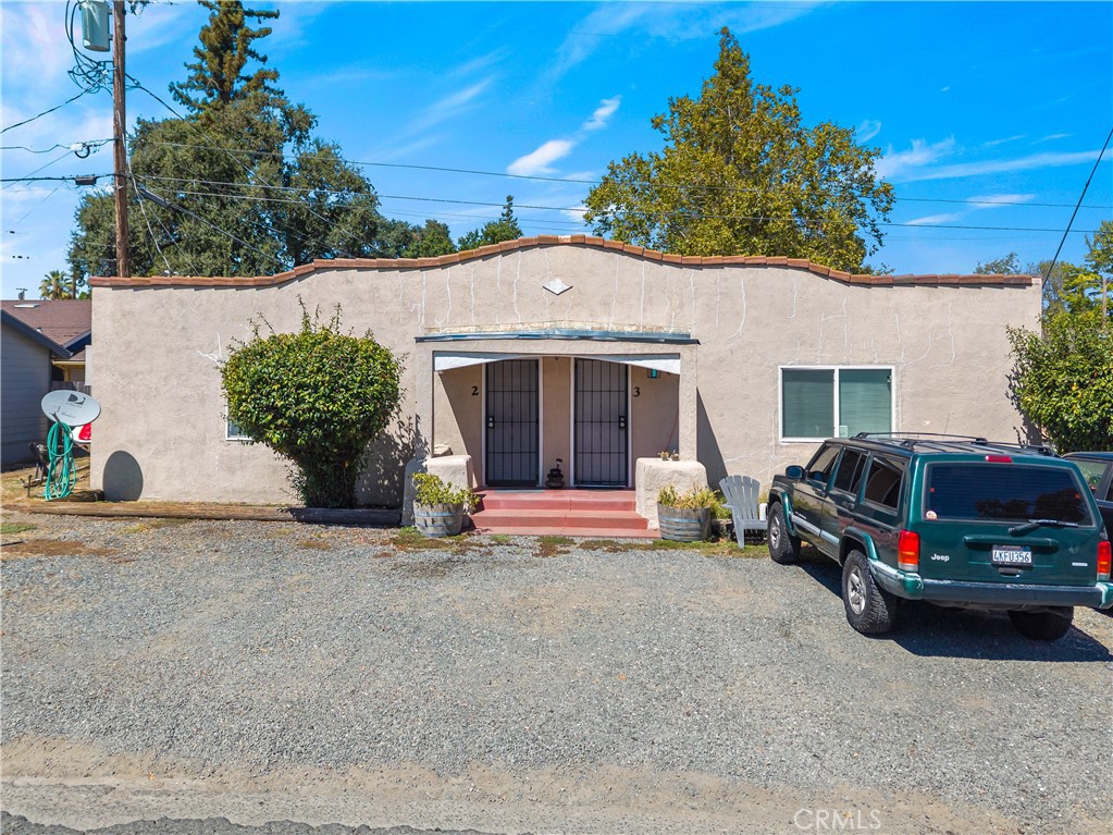 1060 N Main Street Property Photo 15