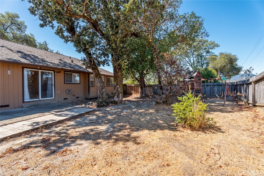 350 Forsythe Property Photo 6