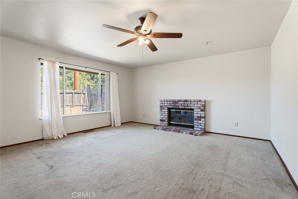 350 Forsythe Property Photo 8