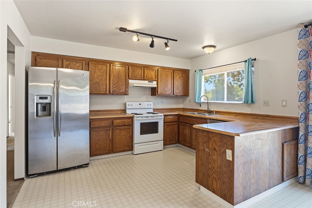 350 Forsythe Property Photo 10