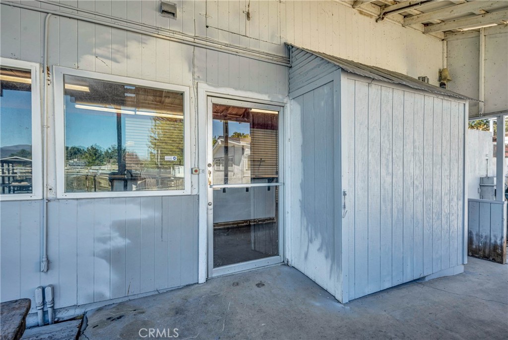 3740 Lakeshore Boulevard Property Photo 10