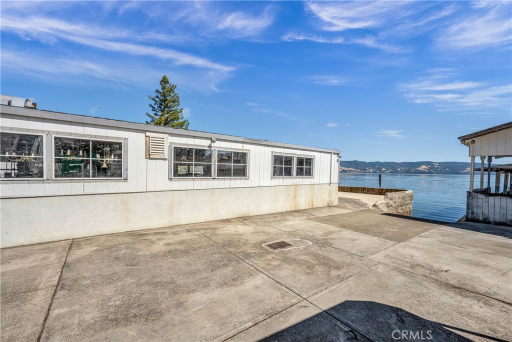 3740 Lakeshore Boulevard Property Photo 19