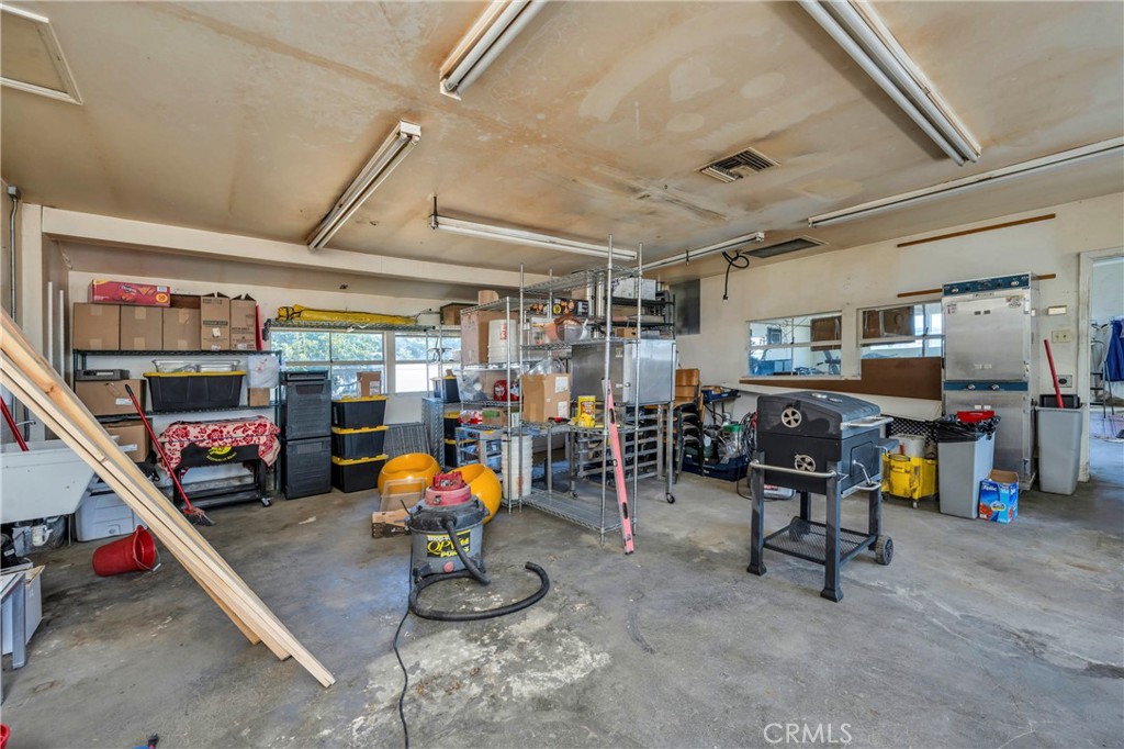 3740 Lakeshore Boulevard Property Photo 21