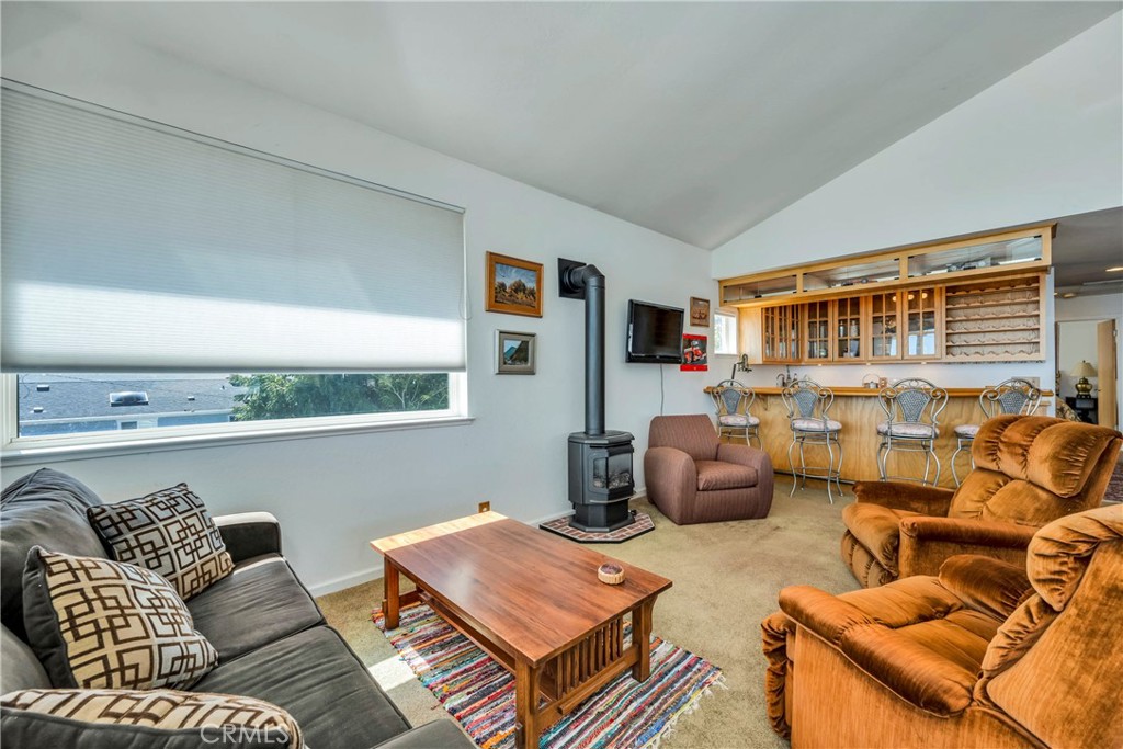 3740 Lakeshore Boulevard Property Photo 36