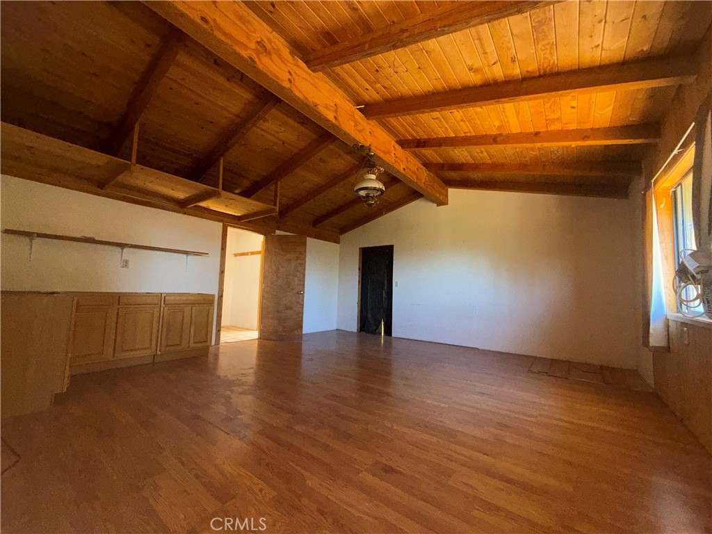 1060 Sawmill Property Photo 1