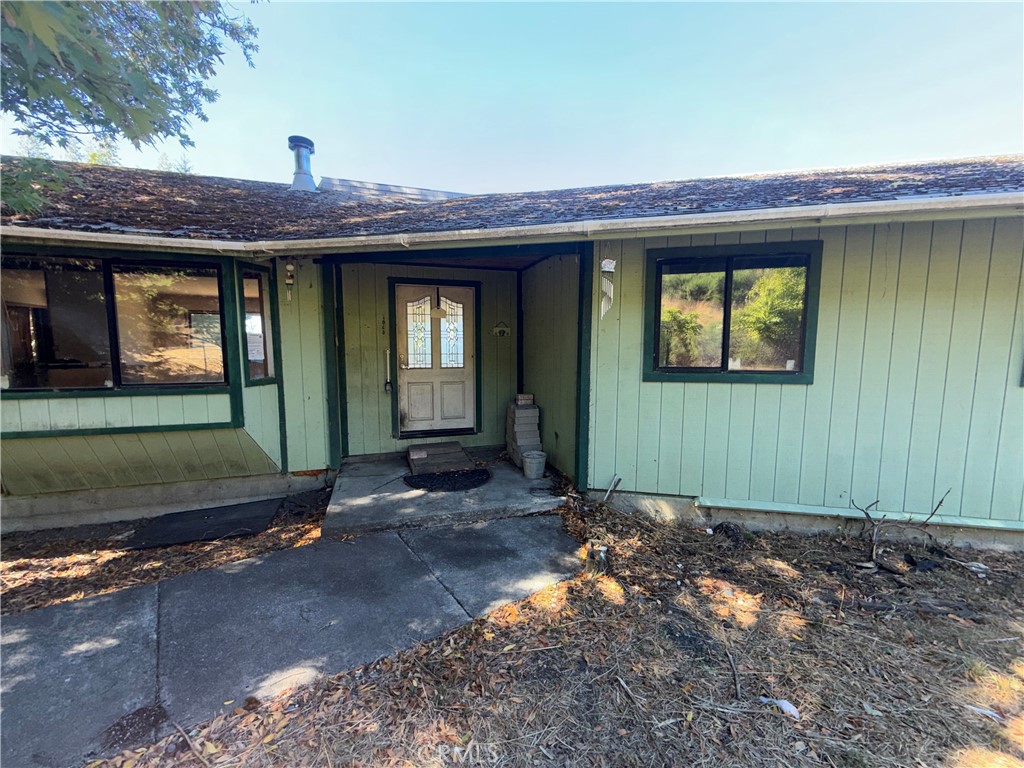 1060 Sawmill Property Photo 4