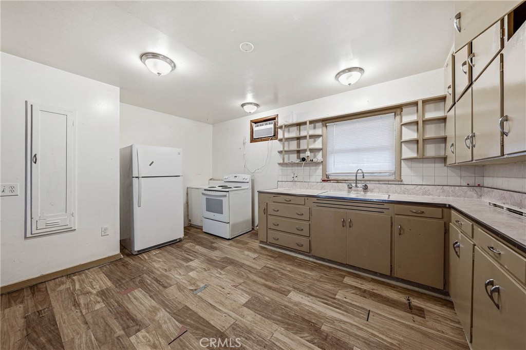 3995 Mullen Avenue Property Photo 14