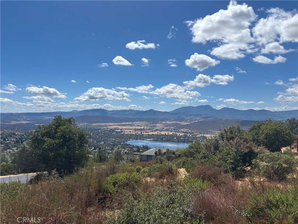 15909 Little Peak Property Photo 1