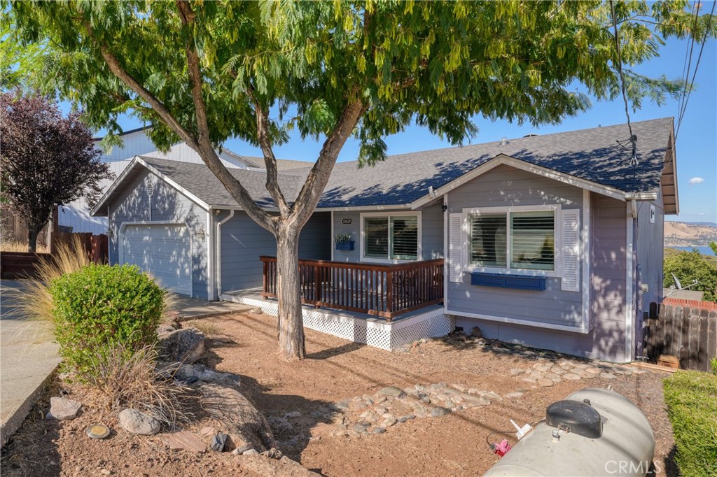 10629 Sunset Ridge Property Photo 1