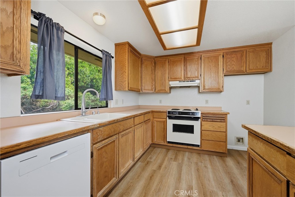 17312 Greenridge Property Photo 13