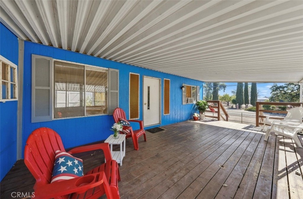 4305 Lakeshore Property Photo 45