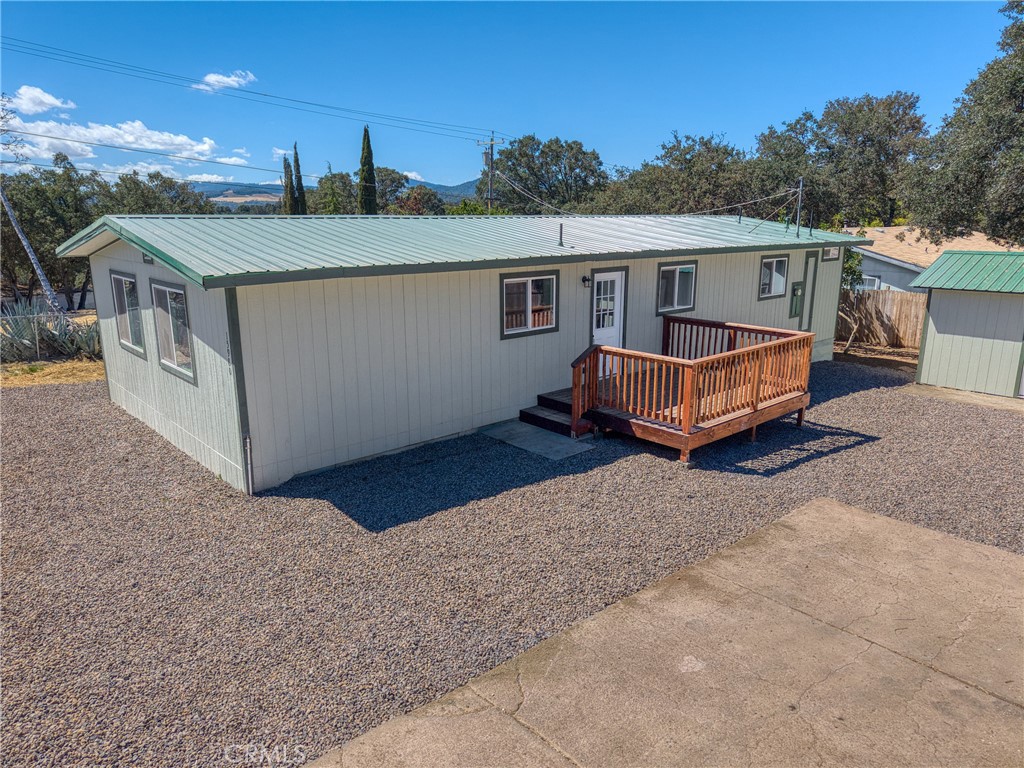 15980 32nd Property Photo 7