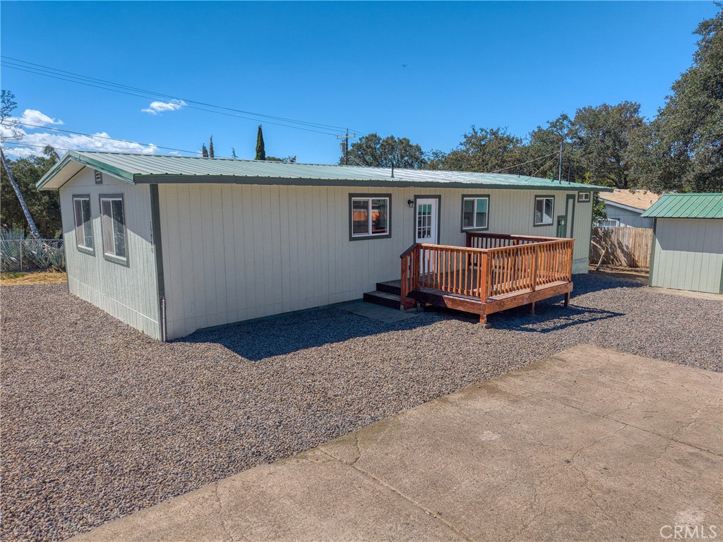 15980 32nd Property Photo 8