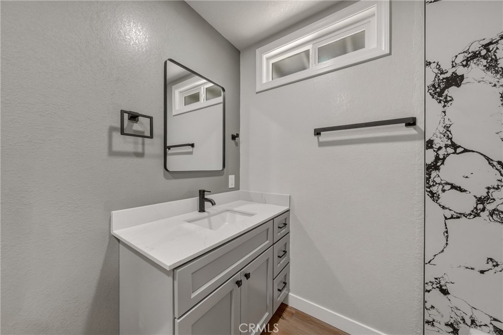 15980 32nd Property Photo 24