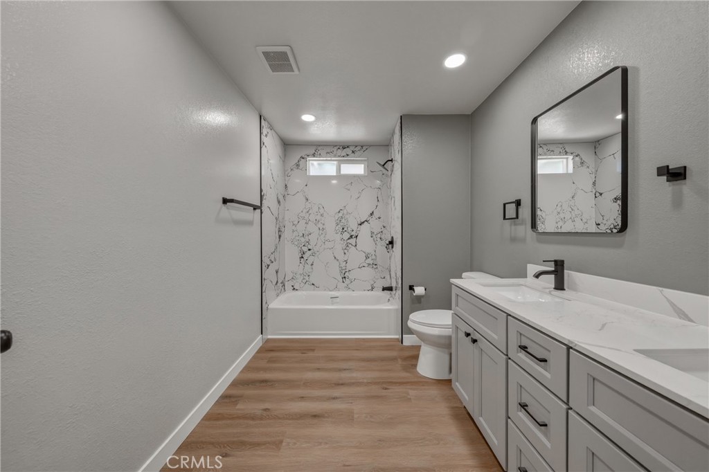 15980 32nd Property Photo 32