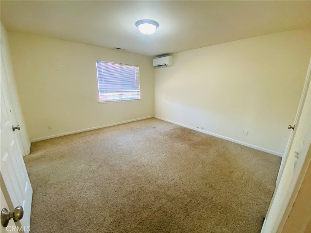 15642 Little Peak Property Photo 12
