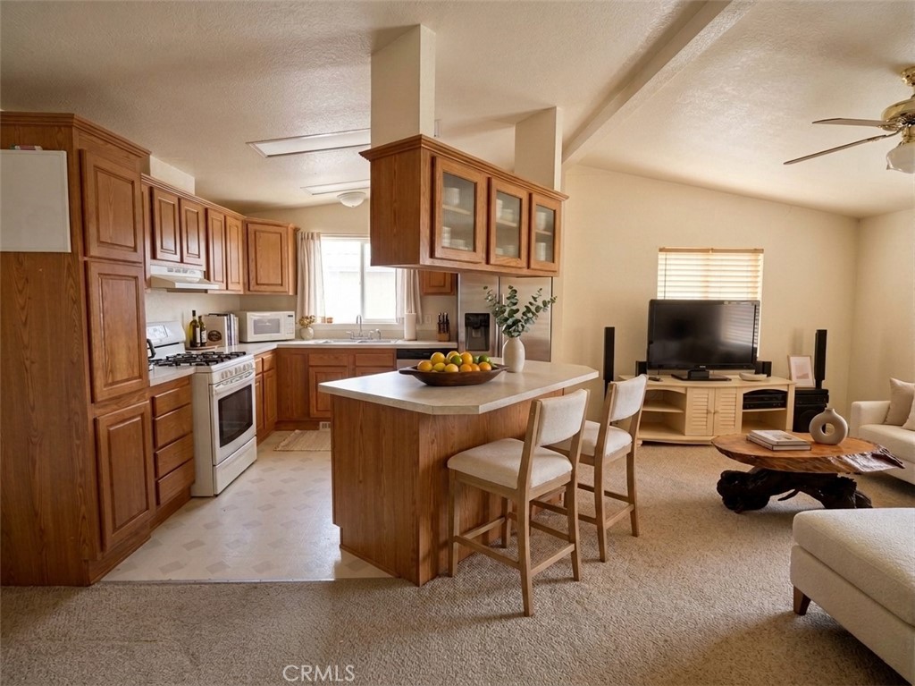 6560 Victoria Street Property Photo 5