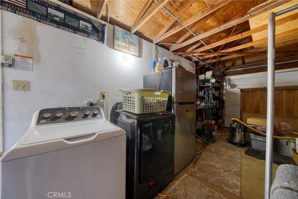 6633 Victoria Property Photo 22