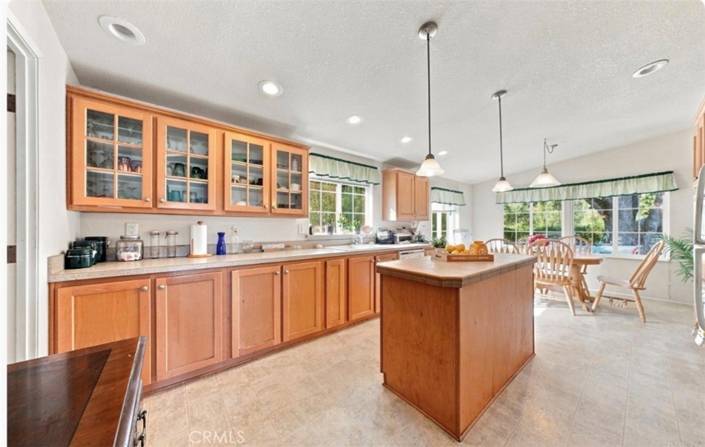 10540 Rocky Creek Road Property Photo 7
