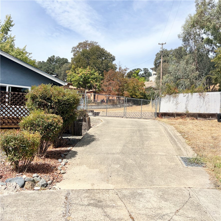 1625 Palm Property Photo 2