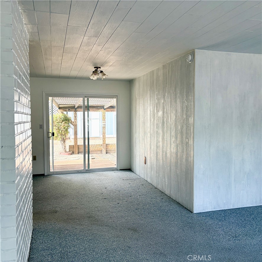 1625 Palm Property Photo 6