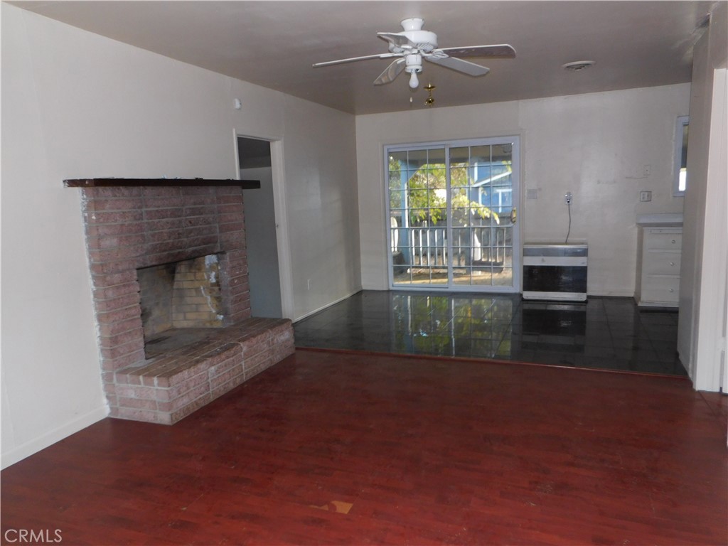14420 Walnut Avenue Property Photo 3