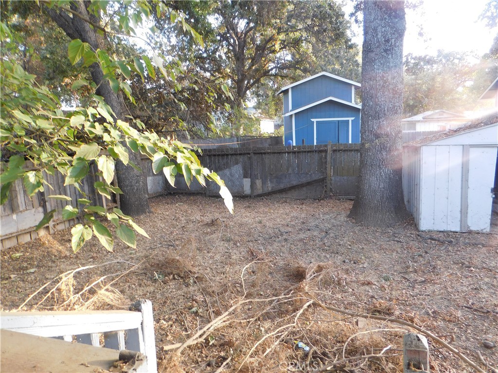 14420 Walnut Avenue Property Photo 7