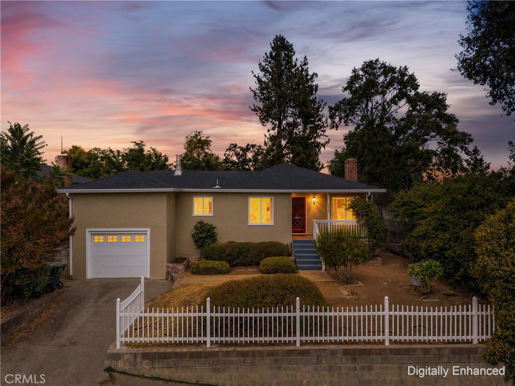 360 3rd Property Photo 2