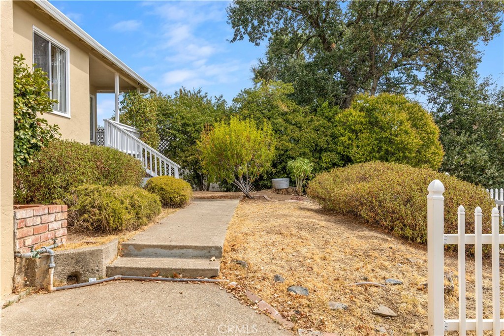 360 3rd Property Photo 5