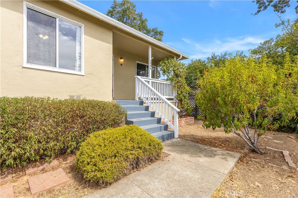360 3rd Property Photo 6