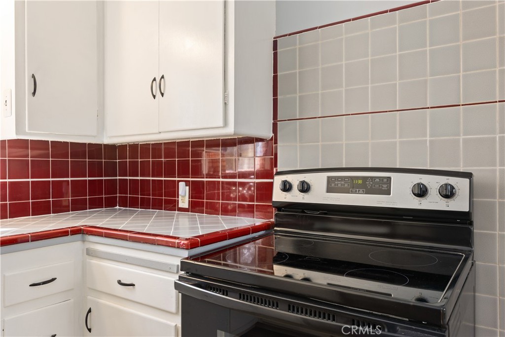 360 3rd Property Photo 17