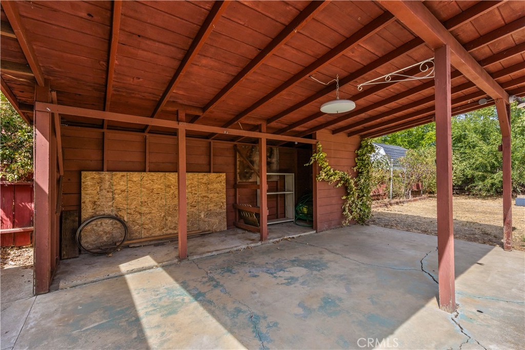 360 3rd Property Photo 33